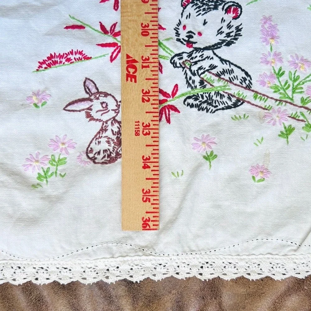 Vintage Hand Embroidered Table Runner Bear Rabbit Woodland Lace Trim 36x15.5